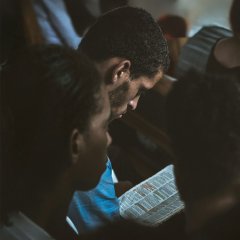 Biblia Diaria en Audio - septiembre 18